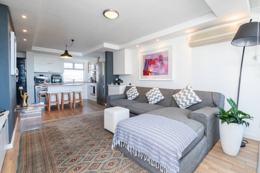 2 Bedroom Property for Sale in Sea Point Western Cape